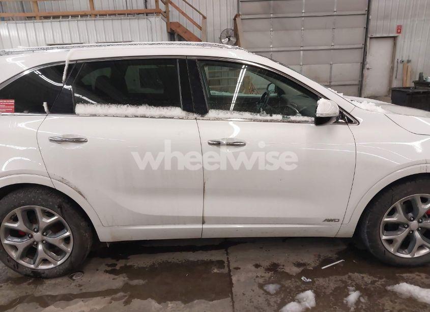 Photo 13 of 2017 Kia Sorento 3.3L SX (VIN 5XYPKDA50HG241931)