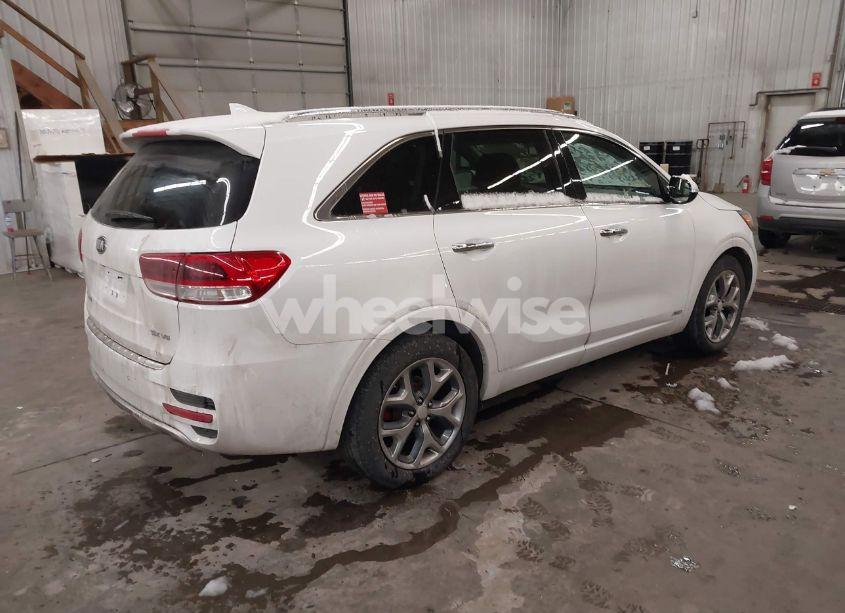 Photo 4 of 2017 Kia Sorento 3.3L SX (VIN 5XYPKDA50HG241931)