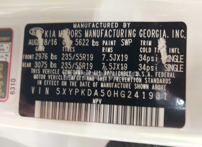 Photo 9 of 2017 Kia Sorento 3.3L SX (VIN 5XYPKDA50HG241931)