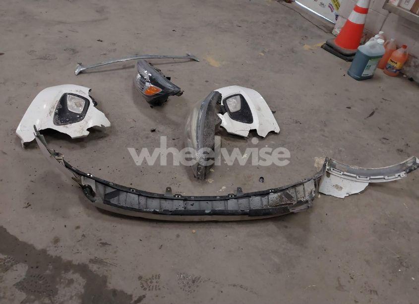 Photo 12 of 2016 Kia Sorento 3.3L SX (VIN 5XYPKDA51GG077698)