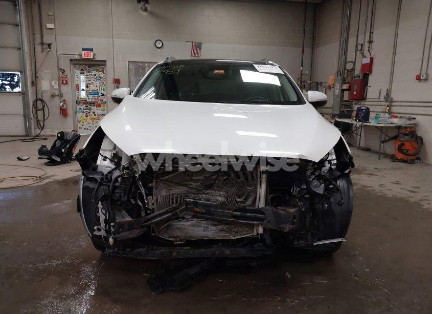 Photo 13 of 2016 Kia Sorento 3.3L SX (VIN 5XYPKDA51GG077698)