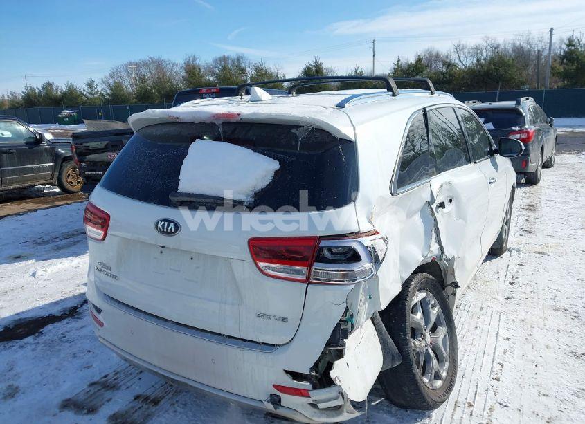 Photo 4 of 2016 Kia Sorento 3.3L SX (VIN 5XYPKDA51GG108352)