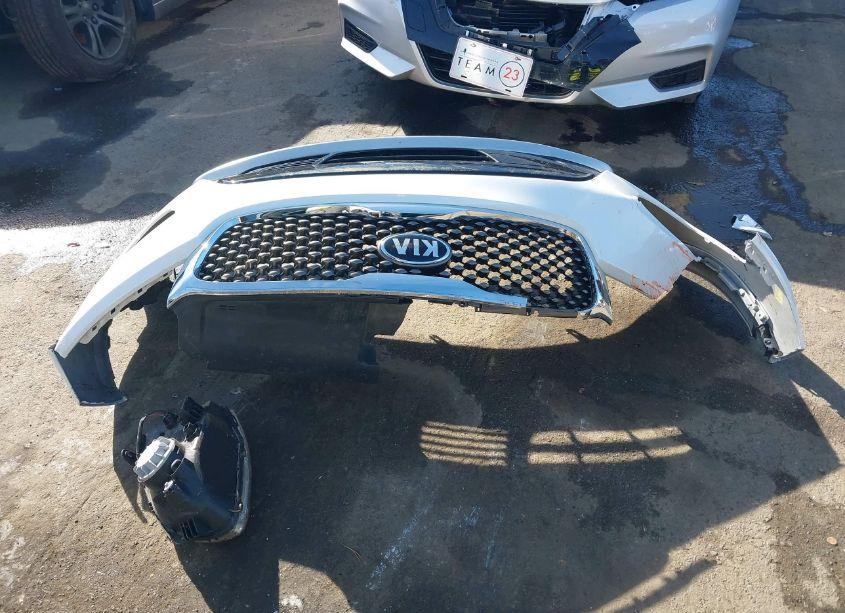 Photo 11 of 2018 Kia Sorento 3.3L SX (VIN 5XYPKDA51JG426818)