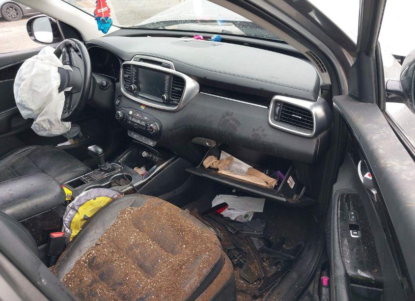 Photo 5 of 2016 Kia Sorento 3.3L SX (VIN 5XYPKDA52GG164803)