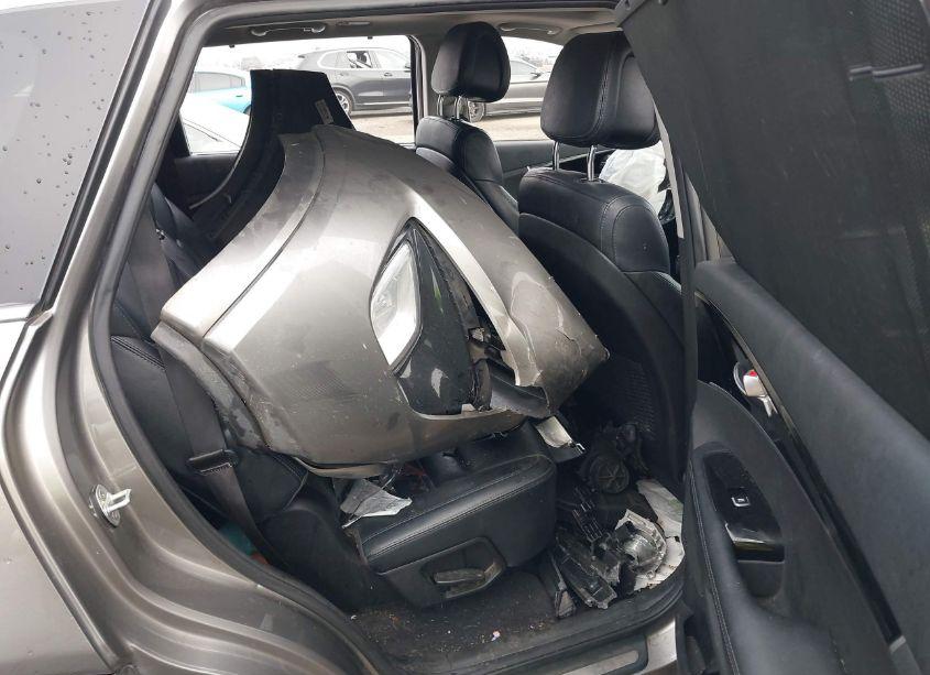 Photo 8 of 2016 Kia Sorento 3.3L SX (VIN 5XYPKDA52GG164803)