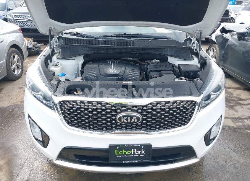 Photo 10 of 2017 Kia Sorento 3.3L SX (VIN 5XYPKDA52HG321103)