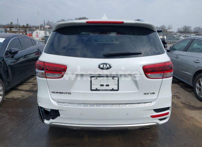 Photo 16 of 2017 Kia Sorento 3.3L SX (VIN 5XYPKDA52HG321103)