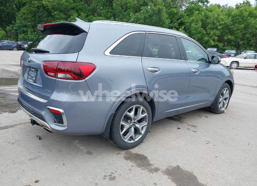 Photo 4 of 2020 Kia Sorento 3.3L SX (VIN 5XYPKDA52LG648240)
