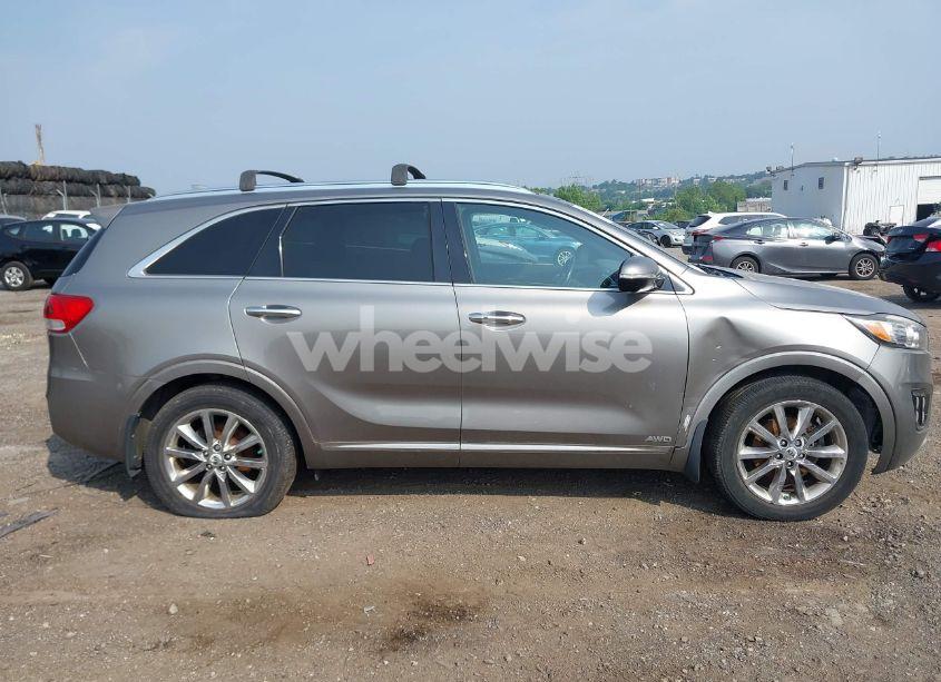 Photo 12 of 2016 Kia Sorento 3.3L SXL (VIN 5XYPKDA53GG089173)