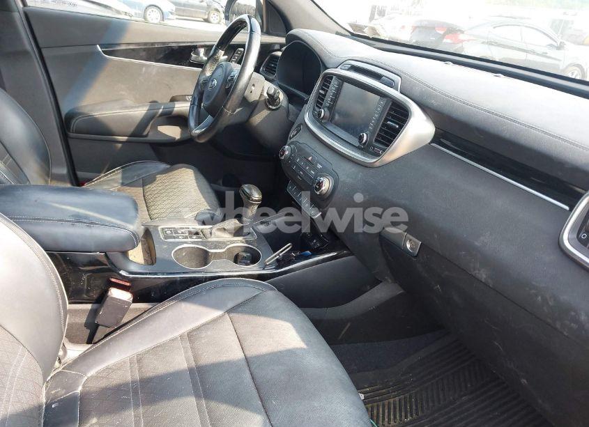 Photo 5 of 2016 Kia Sorento 3.3L SXL (VIN 5XYPKDA53GG089173)