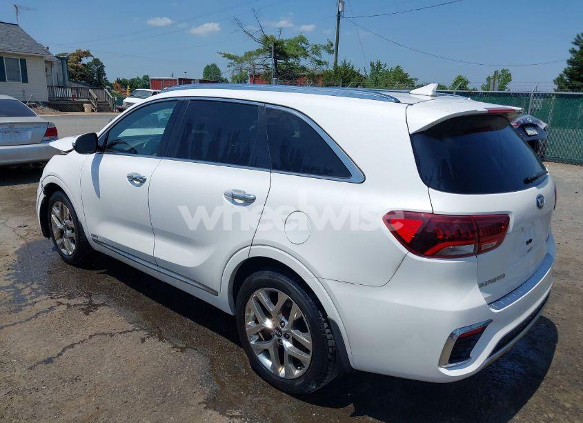 Photo 3 of 2019 Kia Sorento 3.3L SXL (VIN 5XYPKDA53KG536707)