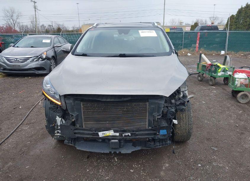 Photo 13 of 2019 Kia Sorento 3.3L SX (VIN 5XYPKDA53KG538232)