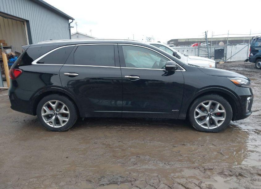 Photo 14 of 2019 Kia Sorento 3.3L SX (VIN 5XYPKDA53KG543396)