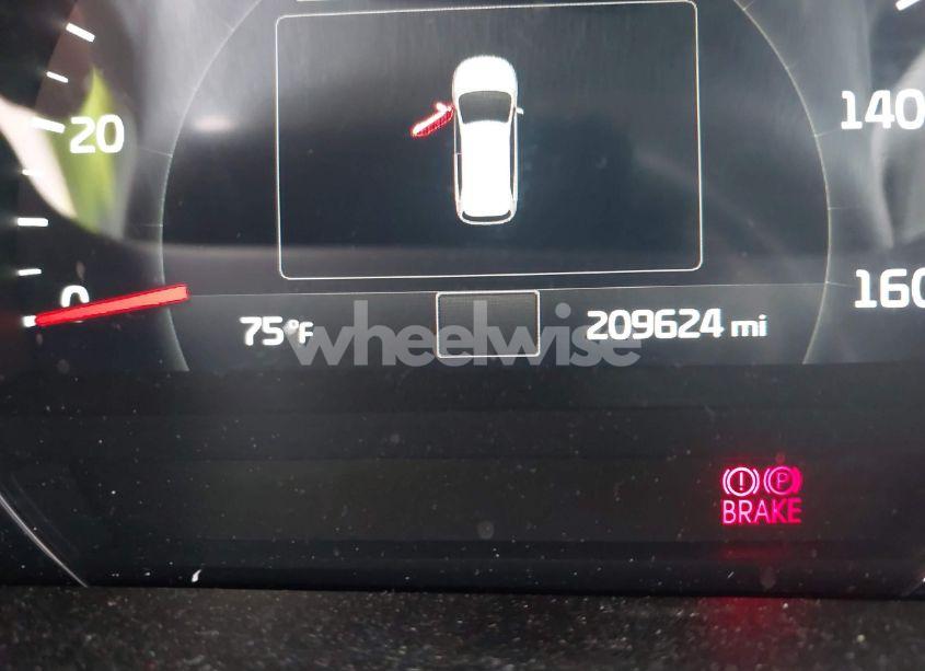 Photo 15 of 2016 Kia Sorento 3.3L SX (VIN 5XYPKDA54GG121581)