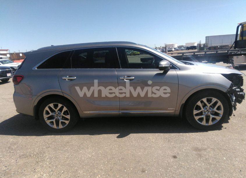 Photo 13 of 2019 Kia Sorento 3.3L SXL (VIN 5XYPKDA54KG509063)