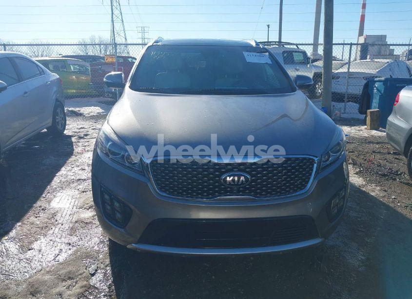 Photo 12 of 2016 Kia Sorento 3.3L SXL (VIN 5XYPKDA55GG019447)