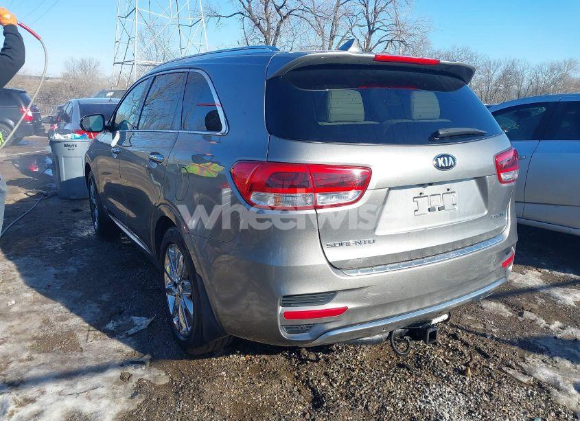 Photo 3 of 2016 Kia Sorento 3.3L SXL (VIN 5XYPKDA55GG019447)