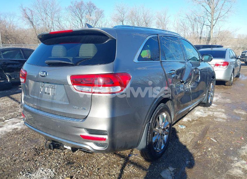 Photo 4 of 2016 Kia Sorento 3.3L SXL (VIN 5XYPKDA55GG019447)