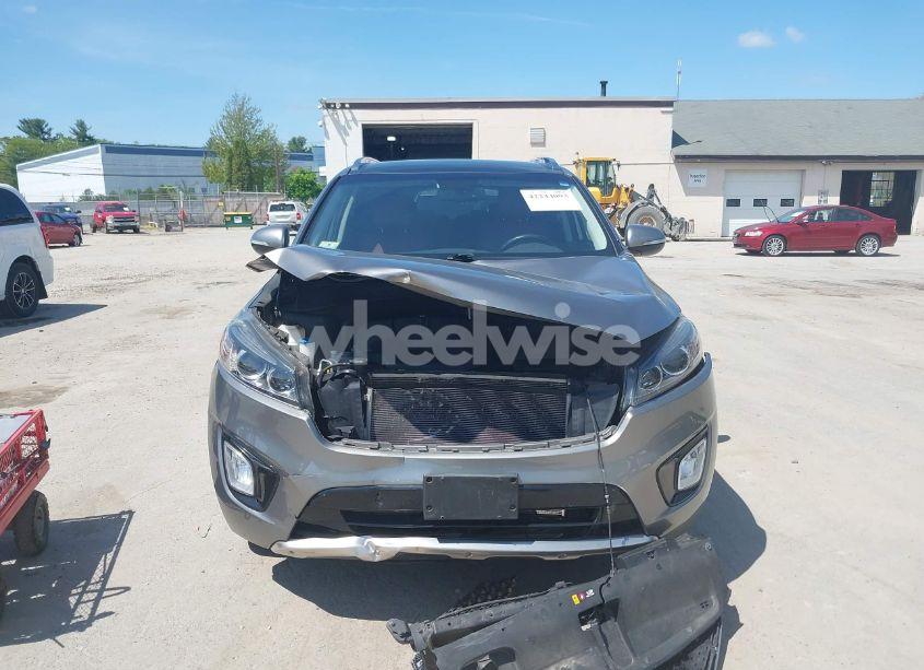 Photo 12 of 2017 Kia Sorento 3.3L SX (VIN 5XYPKDA56HG242677)