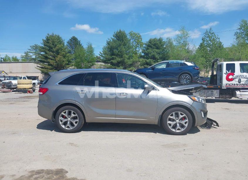 Photo 13 of 2017 Kia Sorento 3.3L SX (VIN 5XYPKDA56HG242677)