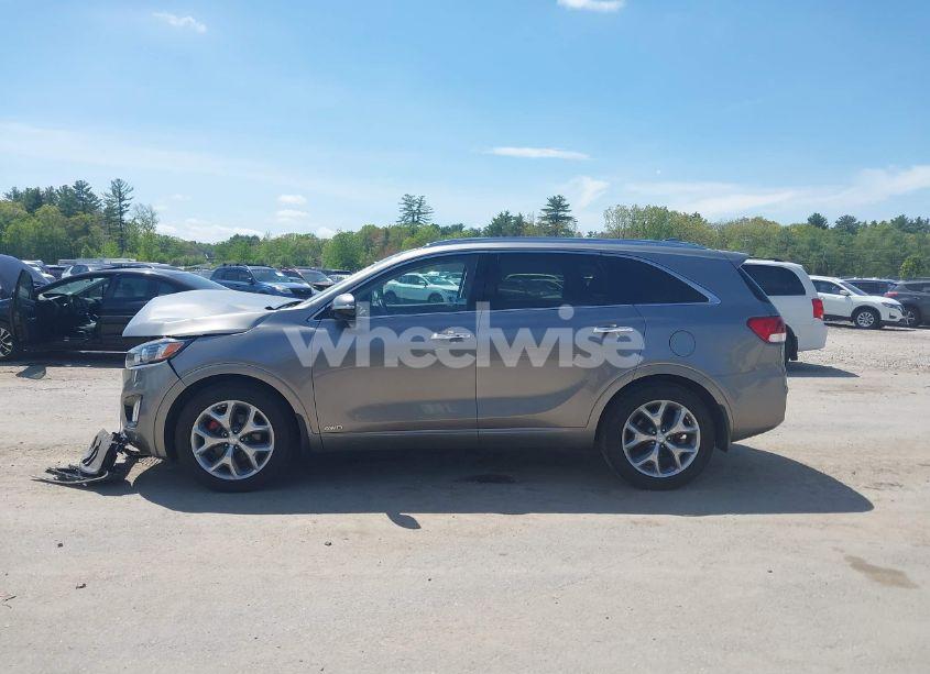 Photo 14 of 2017 Kia Sorento 3.3L SX (VIN 5XYPKDA56HG242677)