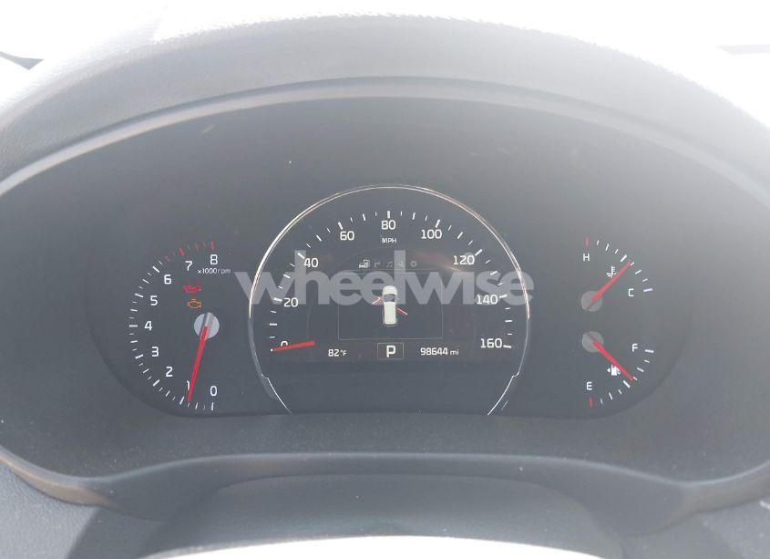 Photo 7 of 2017 Kia Sorento 3.3L SX (VIN 5XYPKDA56HG242677)