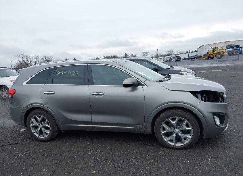 Photo 13 of 2017 Kia Sorento 3.3L SX (VIN 5XYPKDA56HG284055)