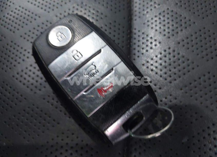 Photo 11 of 2019 Kia Sorento 3.3L SXL (VIN 5XYPKDA56KG567238)