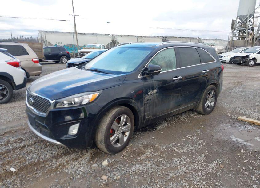 Photo 2 of 2017 Kia Sorento 3.3L SX (VIN 5XYPKDA57HG245121)