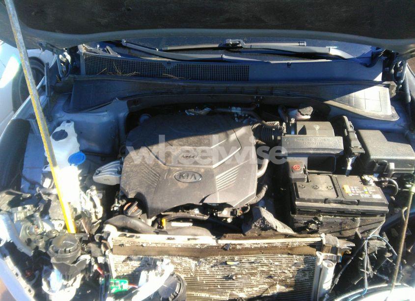 Photo 10 of 2020 Kia Sorento 3.3L SX (VIN 5XYPKDA57LG655703)