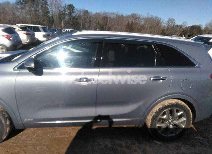 Photo 14 of 2020 Kia Sorento 3.3L SX (VIN 5XYPKDA57LG655703)