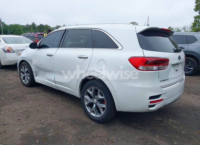 Photo 3 of 2017 Kia Sorento 3.3L SX (VIN 5XYPKDA58HG305360)