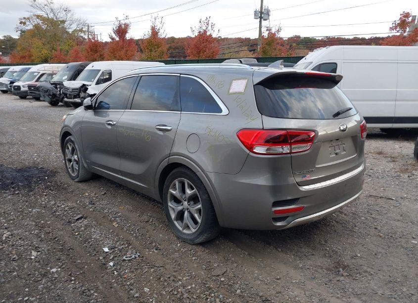 Photo 3 of 2017 Kia Sorento 3.3L SX (VIN 5XYPKDA58HG310025)