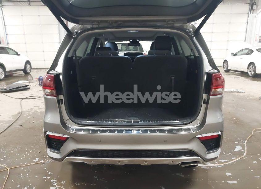 Photo 17 of 2019 Kia Sorento 3.3L SX (VIN 5XYPKDA58KG547704)