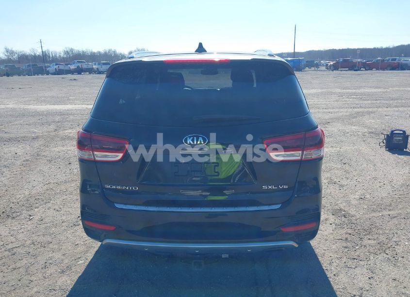 Photo 16 of 2016 Kia Sorento 3.3L SXL (VIN 5XYPKDA59GG085256)