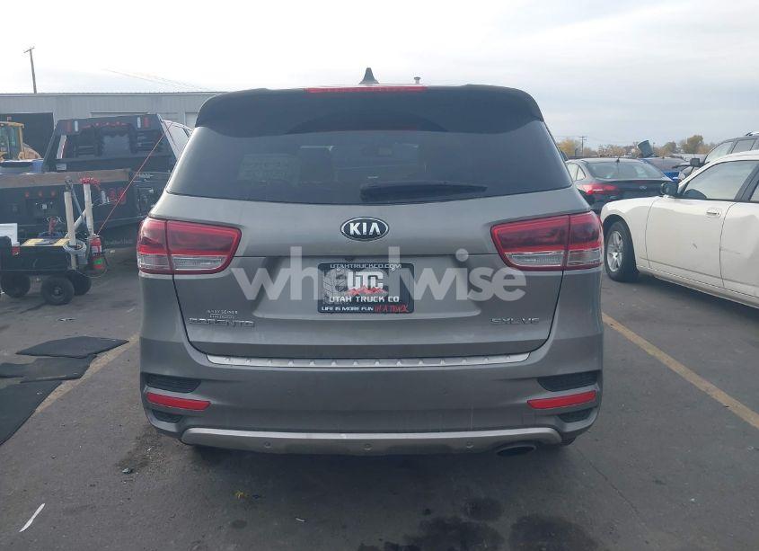 Photo 17 of 2017 Kia Sorento 3.3L SXL (VIN 5XYPKDA59HG304752)