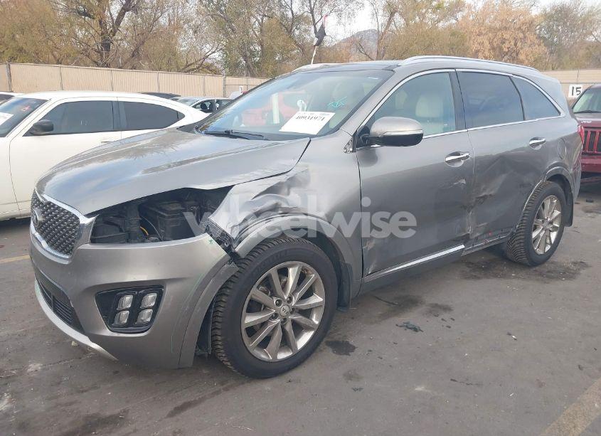 Photo 2 of 2017 Kia Sorento 3.3L SXL (VIN 5XYPKDA59HG304752)