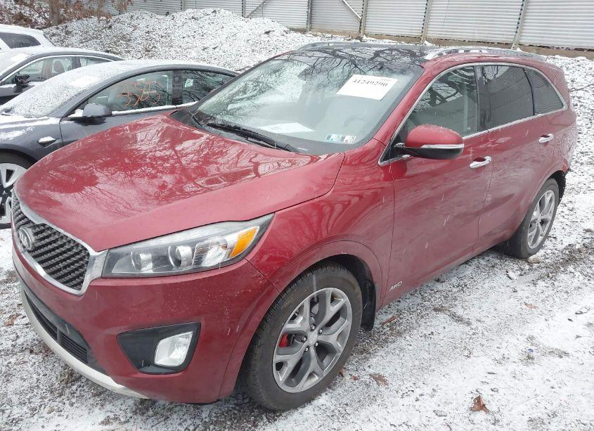 Photo 2 of 2017 Kia Sorento 3.3L SX (VIN 5XYPKDA5XHG204997)