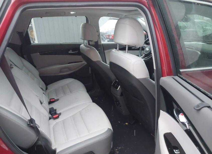 Photo 8 of 2017 Kia Sorento 3.3L SX (VIN 5XYPKDA5XHG204997)