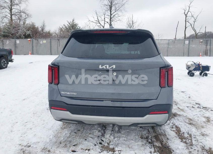 Photo 16 of 2024 Kia Sorento LX (VIN 5XYRG4JC3RG255042)