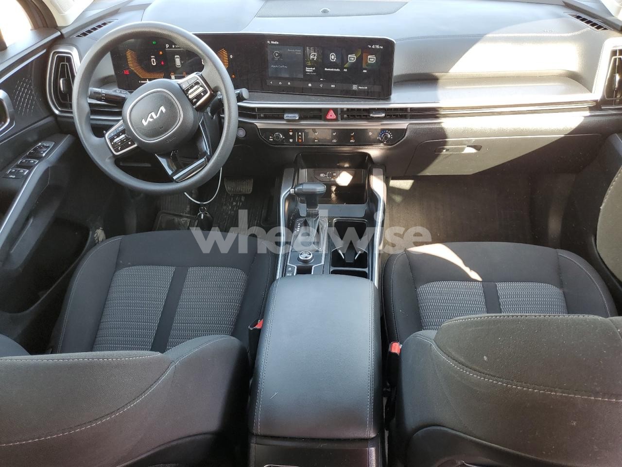 Photo 8 of 2025 KIA SORENTO LX (VIN 5XYRG4JC4SG339974)