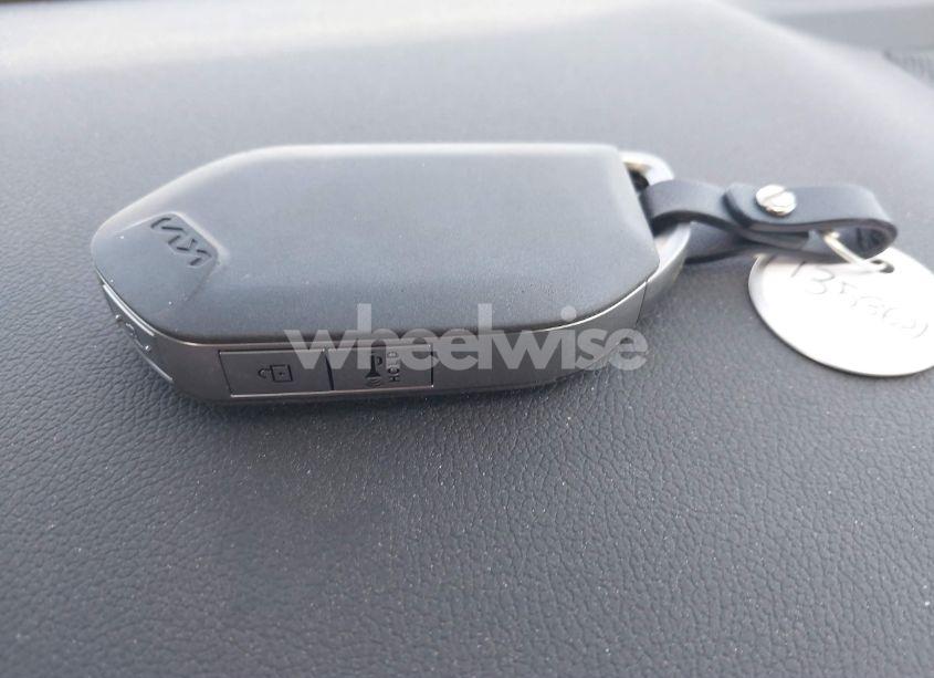 Photo 11 of 2025 Kia Sorento LX (VIN 5XYRG4JC4SG355799)