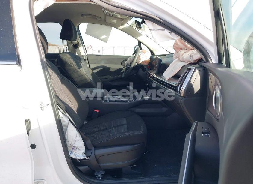 Photo 5 of 2025 Kia Sorento LX (VIN 5XYRG4JC5SG315120)