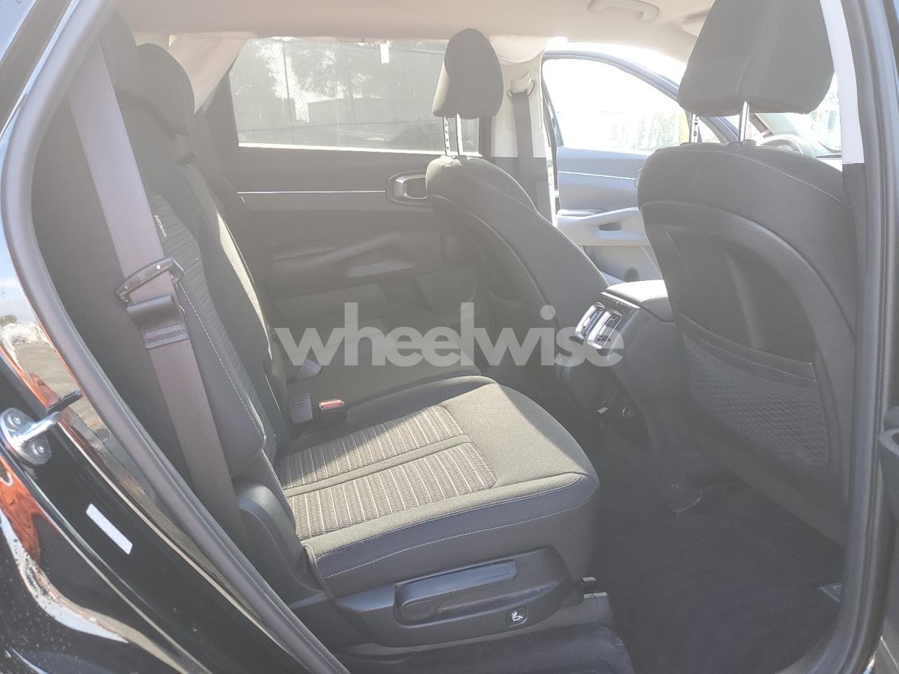 Photo 11 of 2024 KIA SORENTO LX (VIN 5XYRG4JC9RG309377)