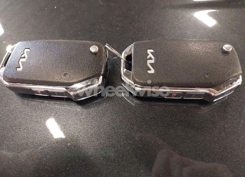 Photo 11 of 2022 Kia Sorento LX (VIN 5XYRG4LC0NG116249)