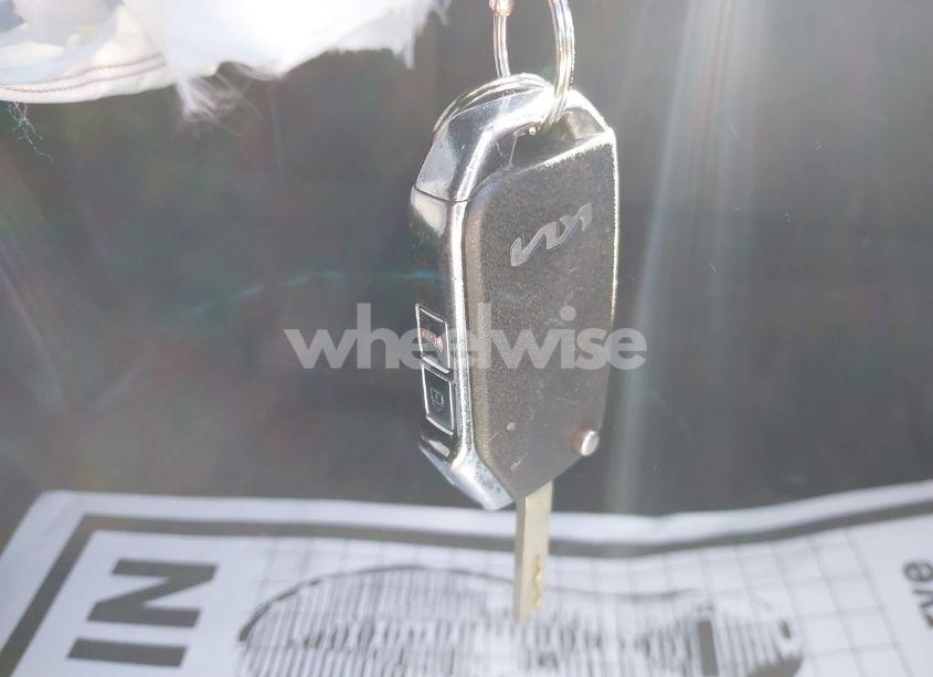 Photo 11 of 2022 Kia Sorento LX (VIN 5XYRG4LC2NG080225)