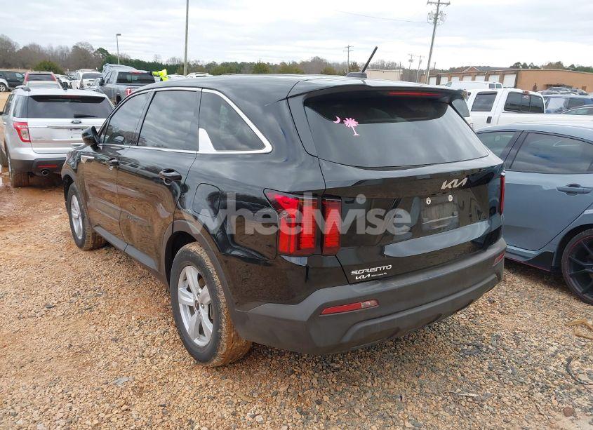 Photo 3 of 2023 Kia Sorento LX (VIN 5XYRG4LC3PG170888)