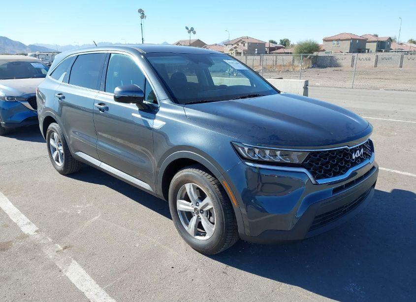 2023 Kia Sorento LX (VIN 5XYRG4LC3PG209446) main photo