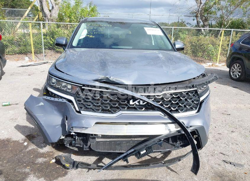 Photo 6 of 2023 Kia Sorento LX (VIN 5XYRG4LC3PG231074)