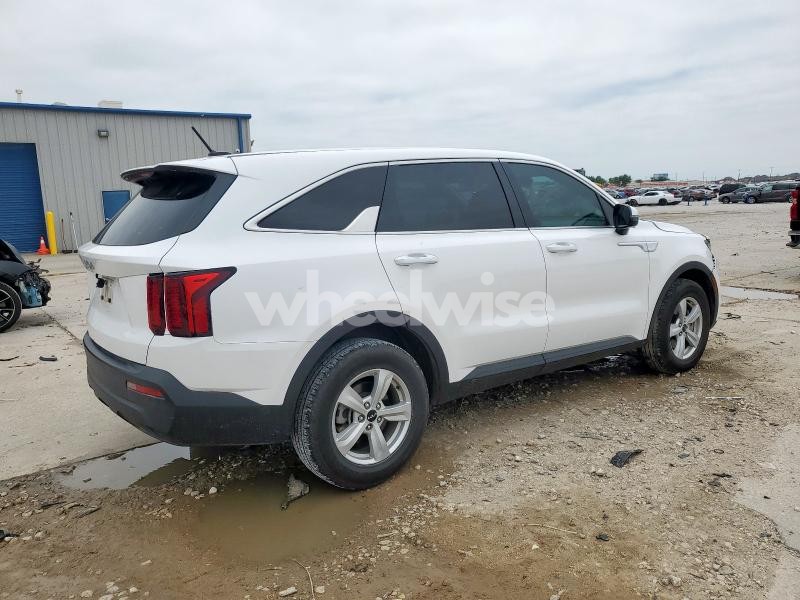Photo 13 of 2023 KIA SORENTO LX (VIN 5XYRG4LC3PG234279)